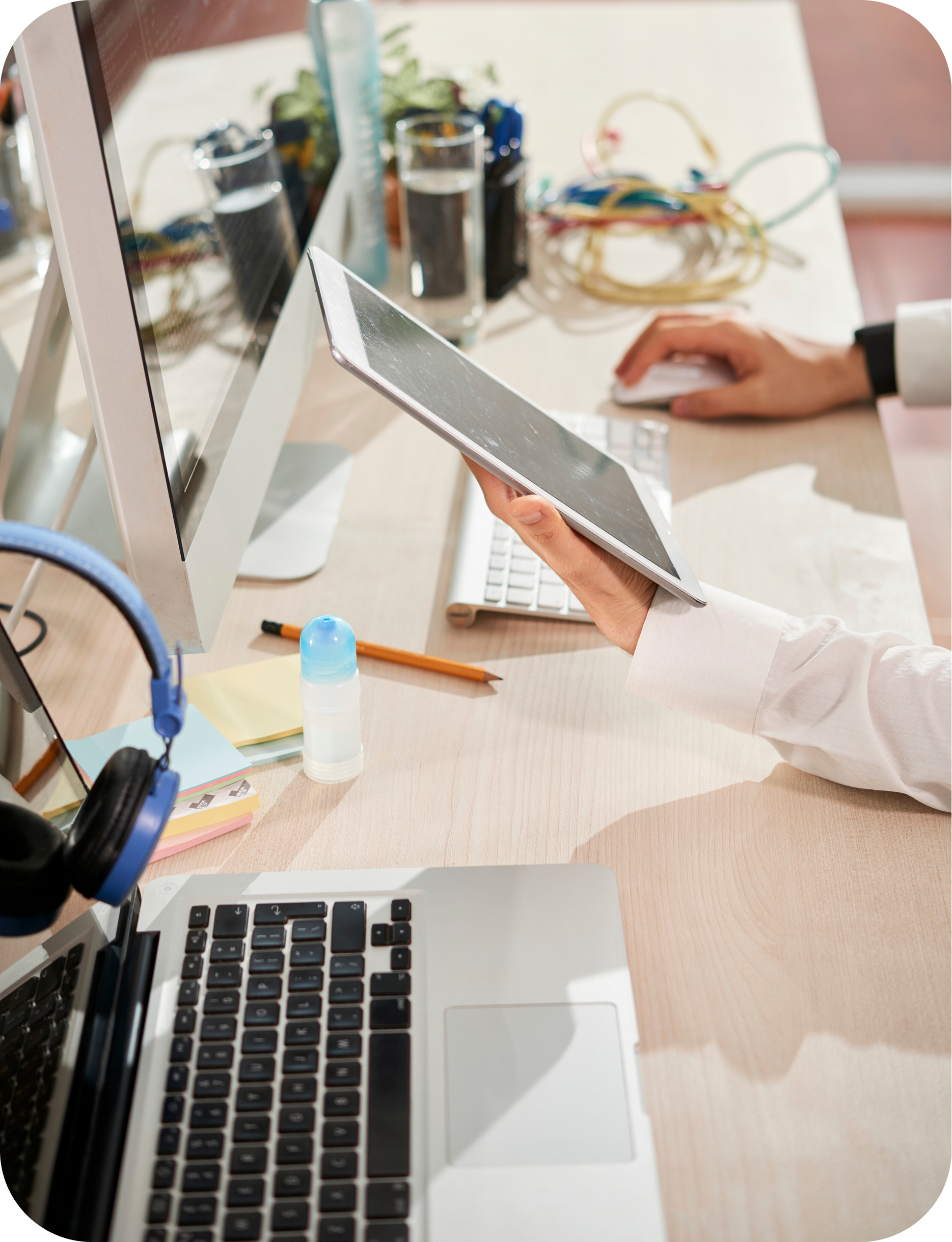 software engineer reading report 2025 01 29 08 20 13 utc 1